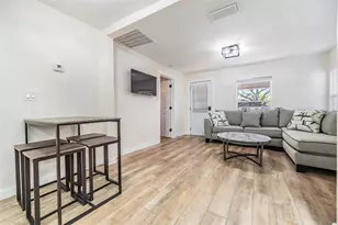 4206 N 13th St, Tampa, FL 33603 - Photo 8