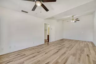 2627 Talon Ct, Orlando, FL 32837 - Photo 16