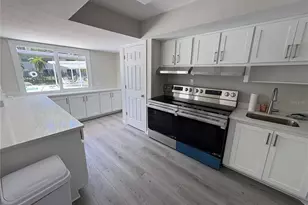 7560 92nd St, Seminole, FL 33777 - Photo 40