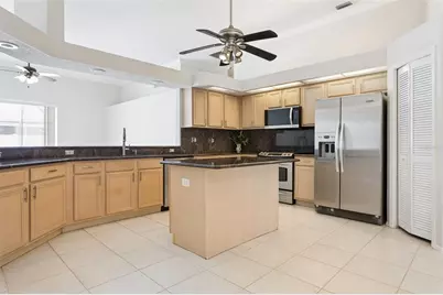 10020 Cypress Shadow Avenue, Tampa, FL 33647 - Photo 12