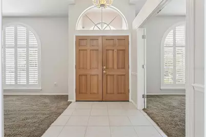 10020 Cypress Shadow Avenue, Tampa, FL 33647 - Photo 4
