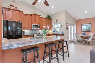 2763 Buckhorn Oaks Dr, Valrico, FL 33594 - Photo 14