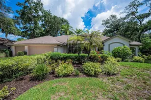 1680 Sparkling Ct, Dunedin, FL 34698 - Photo 4