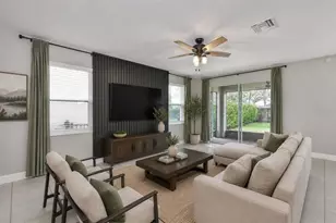 6207 Voyagers Pl, Apollo Beach, FL 33572 - Photo 4