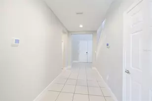 6207 Voyagers Pl, Apollo Beach, FL 33572 - Photo 12