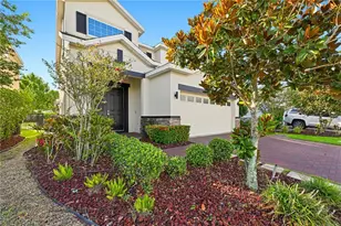 6207 Voyagers Pl, Apollo Beach, FL 33572 - Photo 2