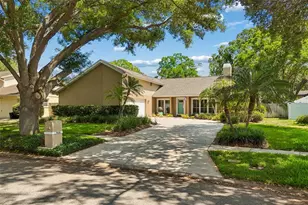 3104 Tarabrook Dr, Tampa, FL 33618 - Photo 2