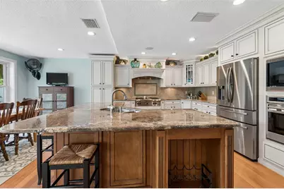 3104 Tarabrook Drive, Tampa, FL 33618 - Photo 22