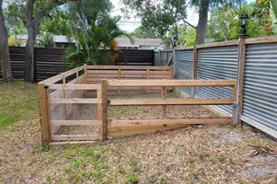 9405 94th St, Seminole, FL 33777 - Photo 24