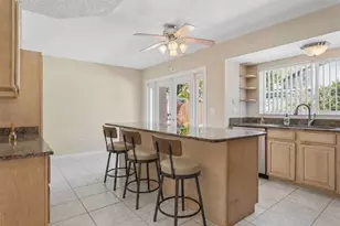 3103 Taragrove Dr, Tampa, FL 33618 - Photo 10