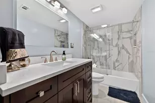 6537 Cape Hatteras Way NE, Saint Petersburg, FL 33702 - Photo 18