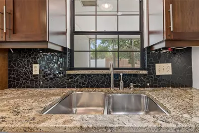 13338 Lake George Lane, Tampa, FL 33618 - Photo 12