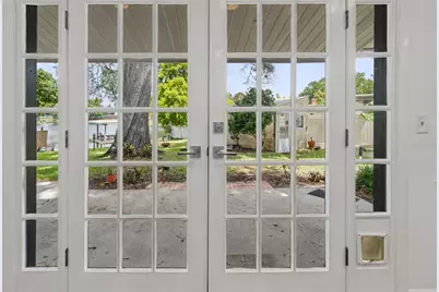 13338 Lake George Lane, Tampa, FL 33618 - Photo 18