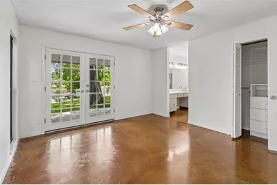 13338 Lake George Lane, Tampa, FL 33618 - Photo 6