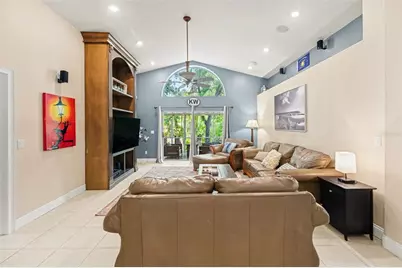 12324 Glenfield Avenue, Tampa, FL 33626 - Photo 8