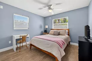 5810 Venetian Blvd NE, Saint Petersburg, FL 33703 - Photo 16