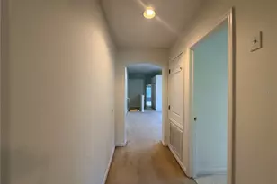 4212 Bismarck Palm Dr, Tampa, FL 33610 - Photo 44