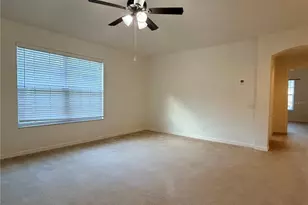 4212 Bismarck Palm Dr, Tampa, FL 33610 - Photo 32