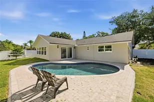 239 Myrtle Ct, Palm Harbor, FL 34683 - Photo 30