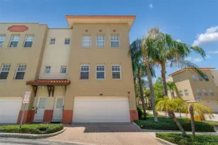 650 Siren Wind Ln, Clearwater, FL 33756 - Photo 2