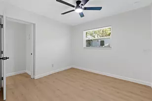 207 W Bougainvillea Ave, Tampa, FL 33612 - Photo 12
