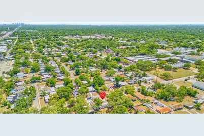207 W Bougainvillea Avenue, Tampa, FL 33612 - Photo 26