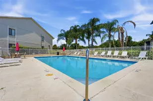 2067 Hunters Glen Dr, Dunedin, FL 34698 - Photo 22