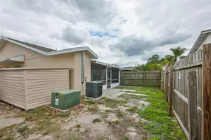 1720 Oak Branch Ct, Brandon, FL 33511 - Photo 28