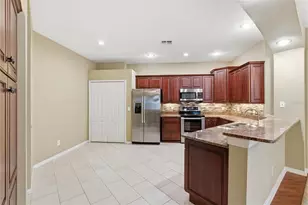 30442 Lettingwell Cir, Wesley Chapel, FL 33543 - Photo 2