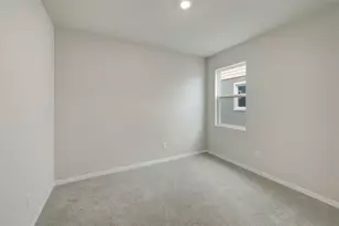 31327 Pendleton Lndg Cir, Wesley Chapel, FL 33545 - Photo 16