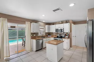 2301 Millcreek Ct, Valrico, FL 33596 - Photo 30