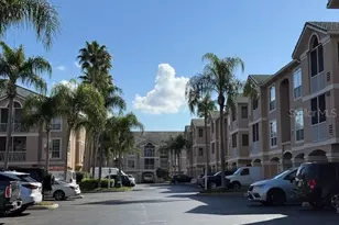 4301 Bay Club Cir, Tampa, FL 33607 - Photo 2