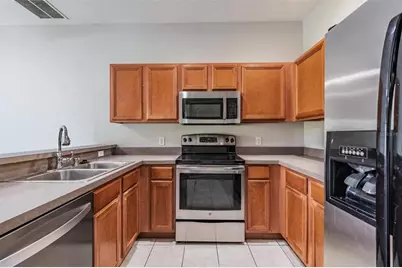 9084 Iron Oak Avenue, Tampa, FL 33647 - Photo 12