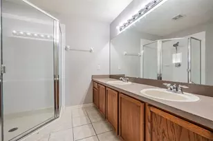 9084 Iron Oak Ave, Tampa, FL 33647 - Photo 16