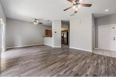 9084 Iron Oak Avenue, Tampa, FL 33647 - Photo 4
