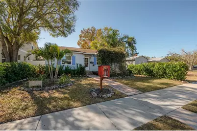5138 3rd Avenue N, Saint Petersburg, FL 33710 - Photo 1