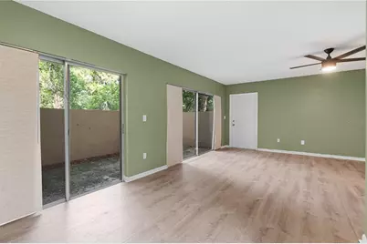 11905 Lakemist Circle #74, Temple Terrace, FL 33617 - Photo 10