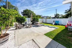 4550 3rd St N, Saint Petersburg, FL 33703 - Photo 32