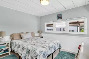 800 Chesapeake Dr, Tarpon Springs, FL 34689 - Photo 12