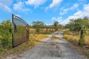 20138 Bowman Rd, Spring Hill, FL 34610 - Photo 6