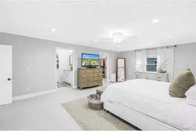 4039 Alberca Way S, Saint Petersburg, FL 33712 - Photo 12