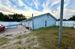 4214 Hollow Hill Dr, Tampa, FL 33624 - Photo 8