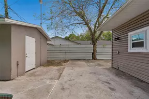 6443 31st St N, Saint Petersburg, FL 33702 - Photo 24