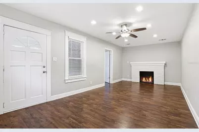 203 W Emma Street, Tampa, FL 33603 - Photo 2