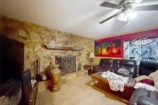 2548 Cr 422, Lake Panasoffkee, FL 33538 - Photo 4