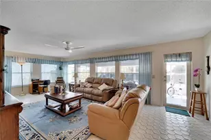 612 Allegheny Dr, Sun City Center, FL 33573 - Photo 14