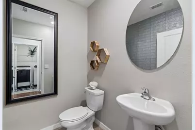 7422 French Marigold Avenue, Tampa, FL 33619 - Photo 36