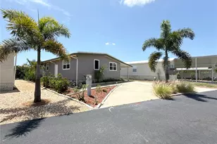 460 Mt Oak Ave NE, Saint Petersburg, FL 33702 - Photo 26