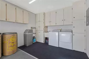 2261 Shelly Dr, Palm Harbor, FL 34684 - Photo 26
