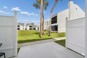 718 Haven Pl, Tarpon Springs, FL 34689 - Photo 28